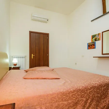 Vakantiehuis Comfortable House With Sea View In